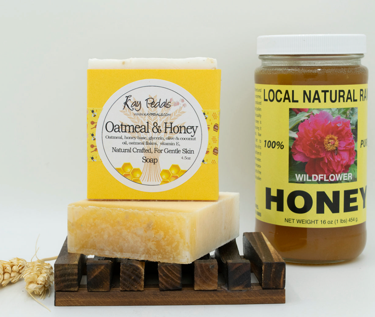 Oatmeal And Honey Natural Crafted Bar Soap 4.5oz - Kay Pedals
